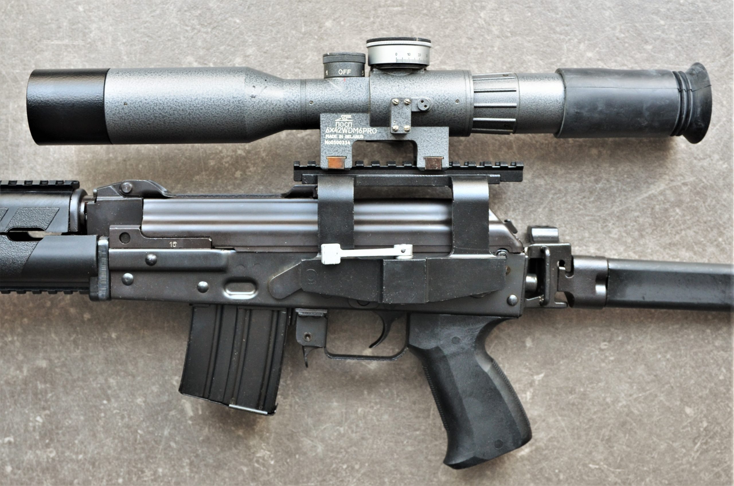 Zastava_Seitenmontage_mit_POCP